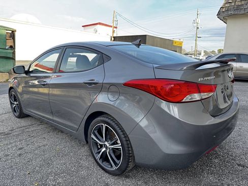 Used 2013 Hyundai Elantra Limited image 10