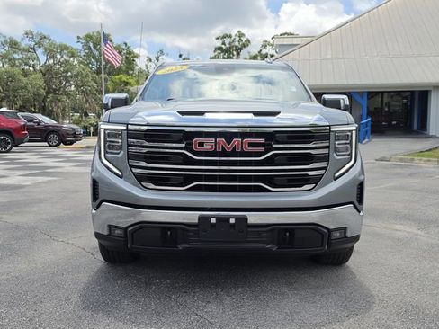 Used 2025 GMC Sierra 1500 SLT AWD/4WD image 8