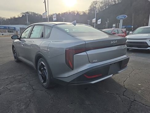 New 2025 Kia K4 EX image 5