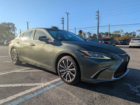 Used 2019 Lexus ES 350 Luxury image 16