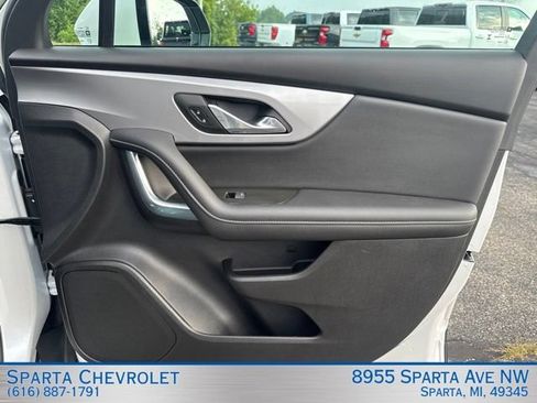 Used 2024 Chevrolet Blazer LT w/ Convenience Package AWD/4WD image 29