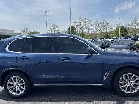 Certified 2022 BMW X5 xDrive40i w/ Premium Package image 11