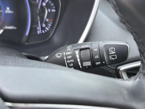 Used 2020 Hyundai Santa Fe Limited FWD image 21