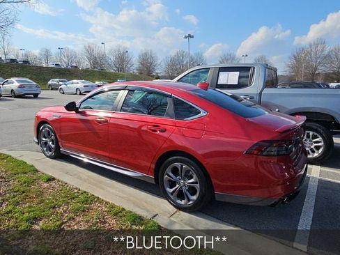 Used 2025 Honda Accord LX image 4