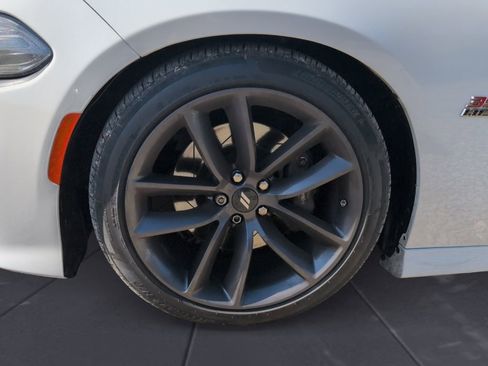 Used 2019 Dodge Charger Scat Pack w/ Navigation & Travel Group image 23