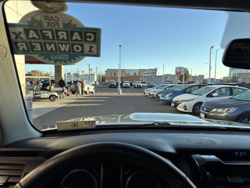 Used 2022 Toyota 4Runner TRD Off-Road image 3