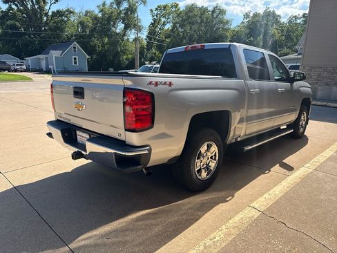 Used 2017 Chevrolet Silverado 1500 LT w/ All Star Edition AWD/4WD image 4