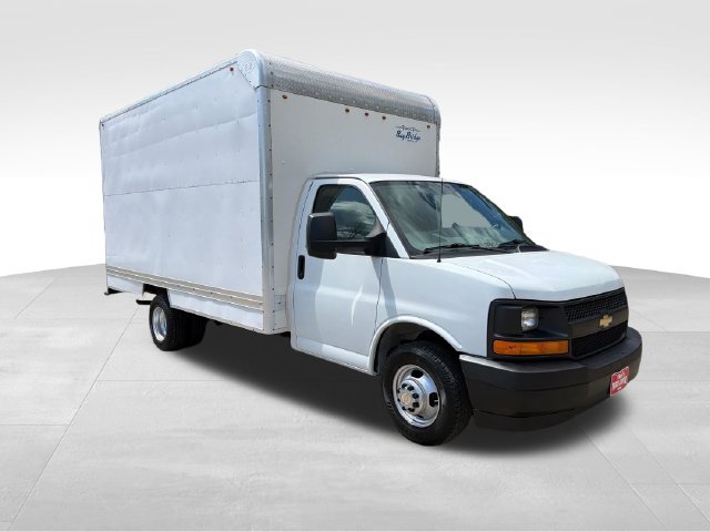 Used 2017 Chevrolet Express 3500 RWD 360° Tour