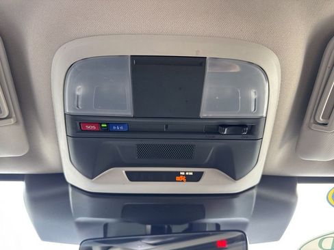 Used 2025 Subaru Crosstrek 2.0i Premium w/ Crosstrek Mirror Package image 24