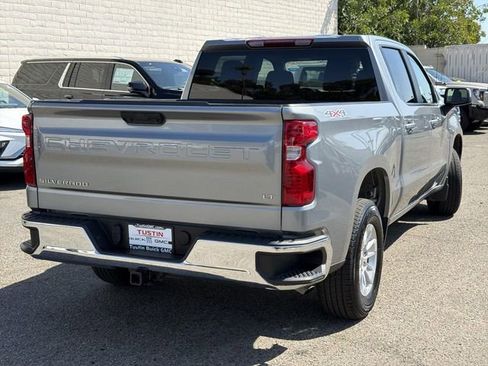 Used 2025 Chevrolet Silverado 1500 LT AWD/4WD image 4