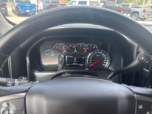 Used 2018 Chevrolet Silverado 1500 LT w/ All Star Edition AWD/4WD image 20