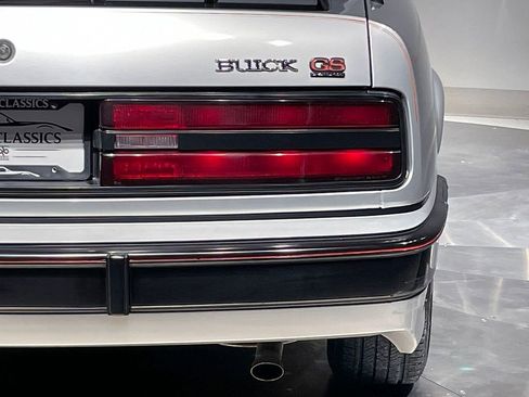 Used 1991 Buick Regal Custom image 8