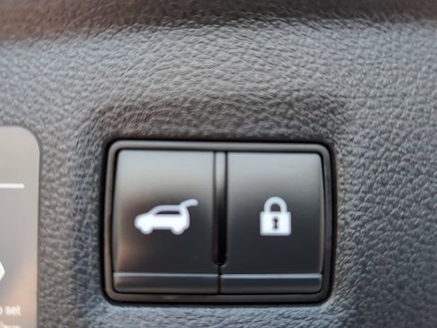 Used 2023 INFINITI QX50 Luxe AWD/4WD image 13