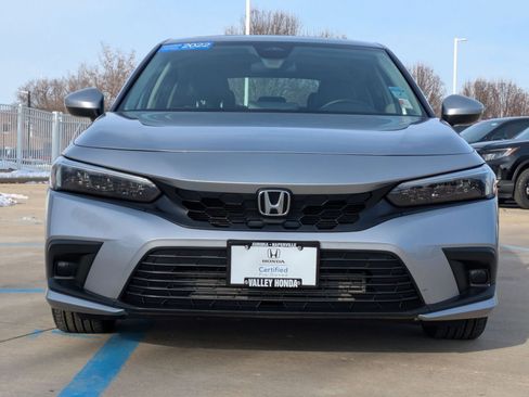 Certified 2022 Honda Civic EX-L image 3