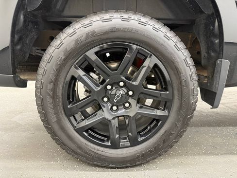 Used 2023 Chevrolet Silverado 1500 RST w/ Z71 Off-Road Package AWD/4WD image 20