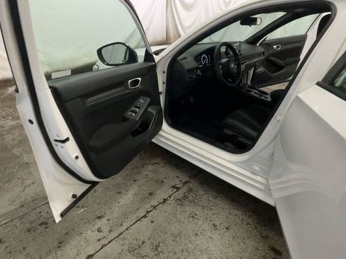 Used 2023 Honda Civic Sport image 26