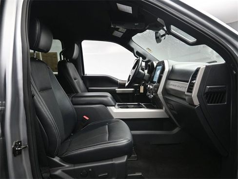 Used 2022 Ford F250 Lariat w/ Lariat Value Package image 25