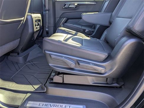 New 2026 Chevrolet Suburban RST w/ Comfort Package image 28