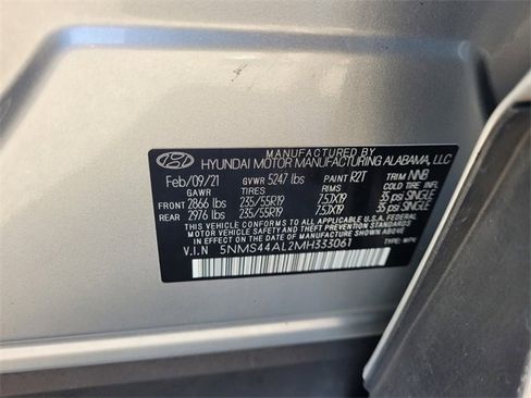 Used 2021 Hyundai Santa Fe Limited w/ Cargo Package image 21