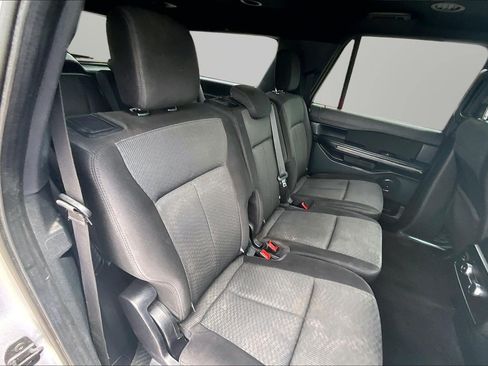 Used 2021 Ford Expedition Max XLT RWD image 17