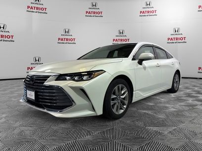 Used 2020 Toyota Avalon XLE w/ Moonroof Package