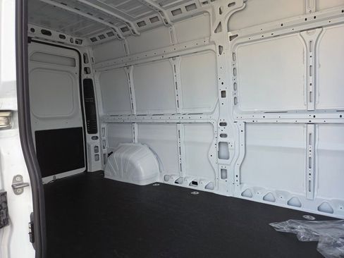 New 2026 RAM ProMaster 2500 w/ Convenience Group FWD image 9