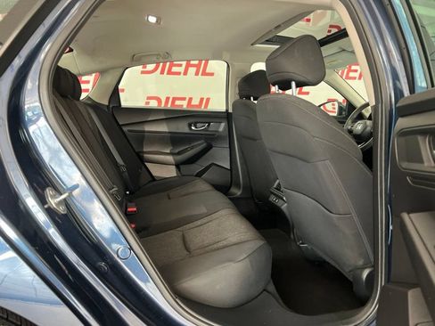 Used 2025 Honda Accord SE image 10