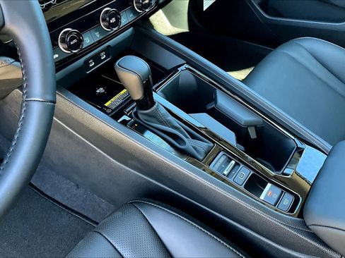 New 2025 Honda Accord EX-L image 7