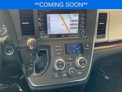 Used 2018 Toyota Sienna Limited Premium AWD/4WD image 14