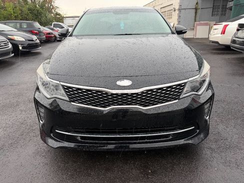 Used 2018 Kia Optima S image 3