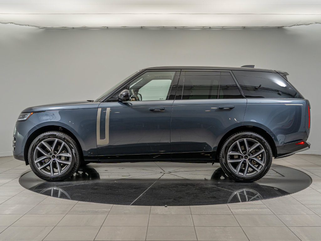 Used 2026 Land Rover Range Rover SE AWD/4WD image 8