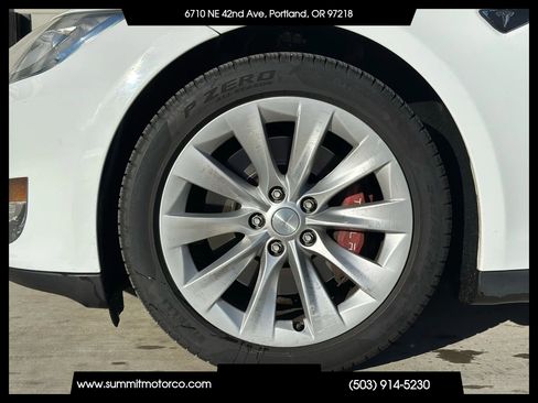 Used 2013 Tesla Model S image 30