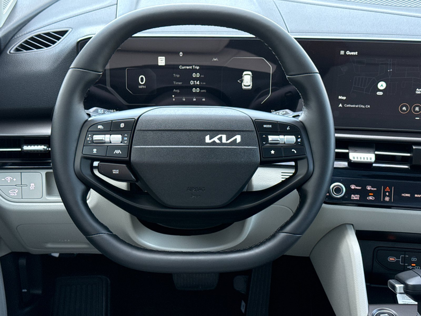 New 2026 Kia Sportage SX FWD image 15