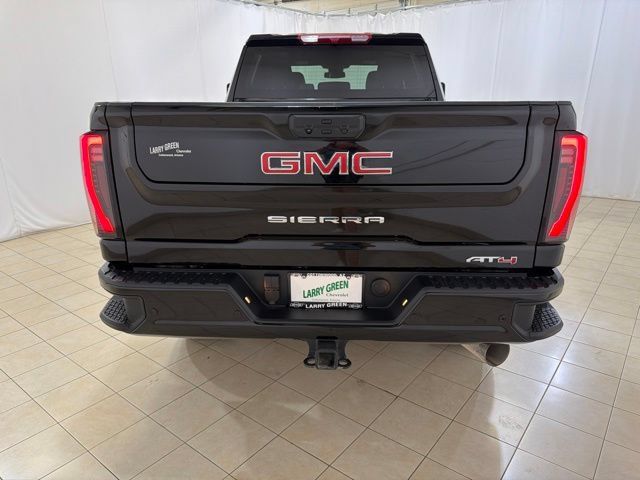 Used 2026 GMC Sierra 2500 AT4 AWD/4WD image 5
