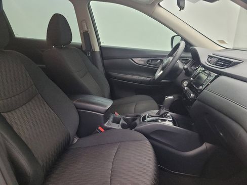 Used 2020 Nissan Rogue S FWD image 21