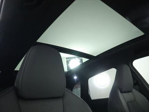 New 2025 Audi SQ5 Premium Plus image 20