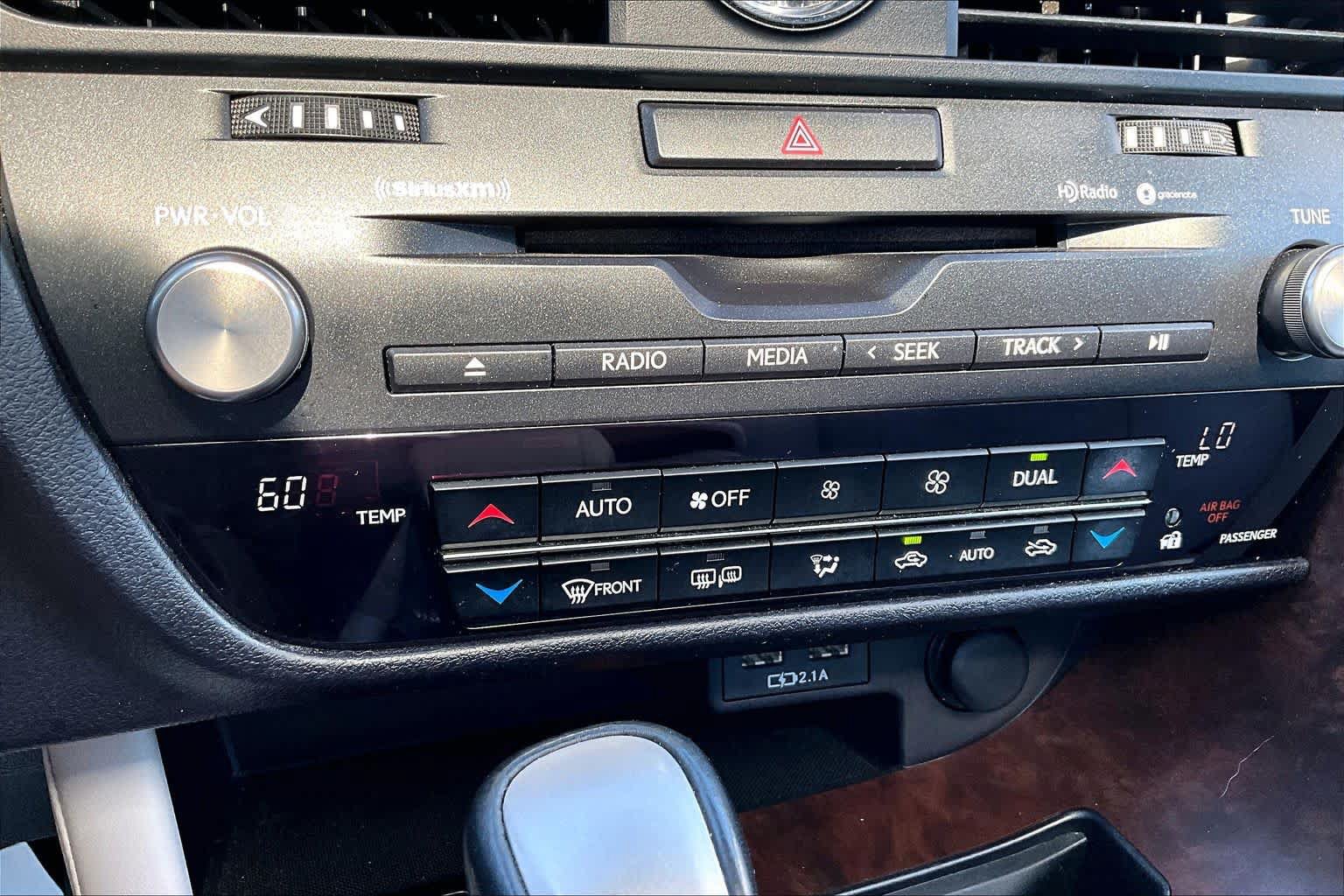 Used 2020 Lexus RX 350 AWD w/ Premium Package image 35