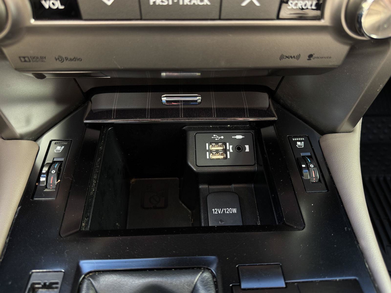 Used 2020 Lexus GX 460 Premium w/ Premium Package AWD/4WD image 32
