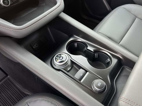 New 2026 Ford Explorer Active w/ Active Comfort Package image 27