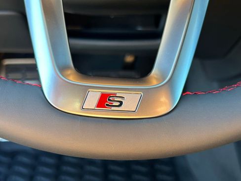 New 2026 Audi SQ8 Prestige image 27