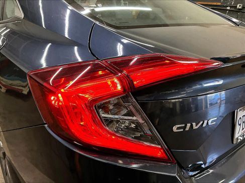 Used 2019 Honda Civic EX image 31