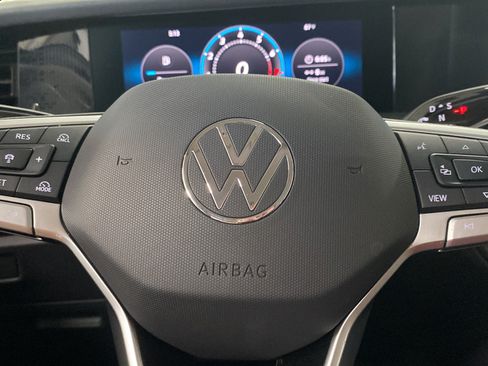 Used 2026 Volkswagen Tiguan S AWD/4WD image 15