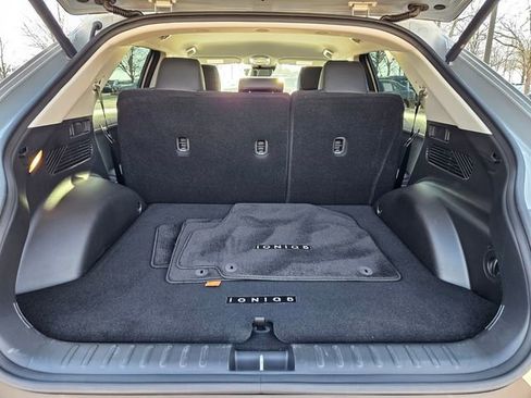 Certified 2023 Hyundai Ioniq 5 SEL w/ Cargo Package image 17