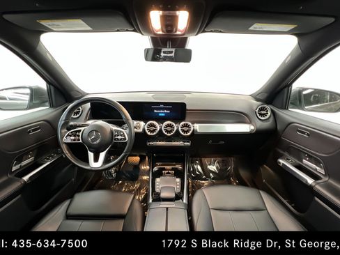 Certified 2022 Mercedes-Benz GLB 250 4MATIC w/ Premium Package Lite image 9