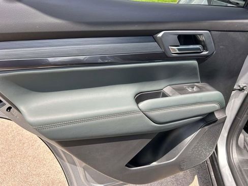 New 2026 GMC Terrain AT4 w/ Convenience Package III image 19