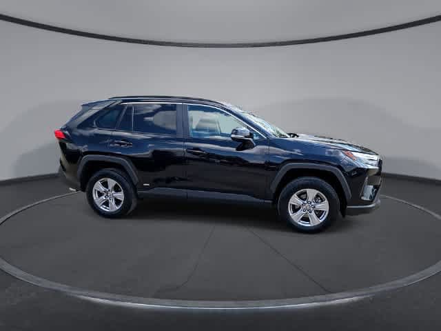 Certified 2025 Toyota RAV4 XLE AWD/4WD image 9