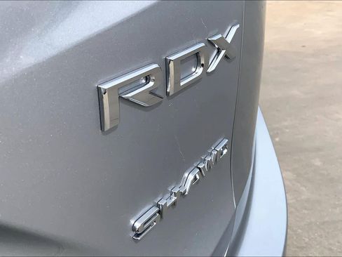 Used 2024 Acura RDX SH-AWD image 10