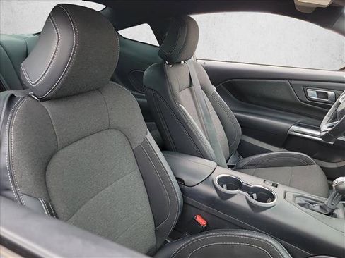 Used 2025 Ford Mustang Coupe image 15
