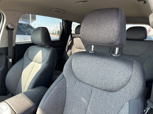 Used 2023 Hyundai Santa Fe SE FWD image 14