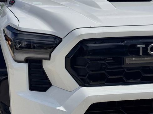 New 2026 Toyota Tacoma TRD Pro AWD/4WD image 3